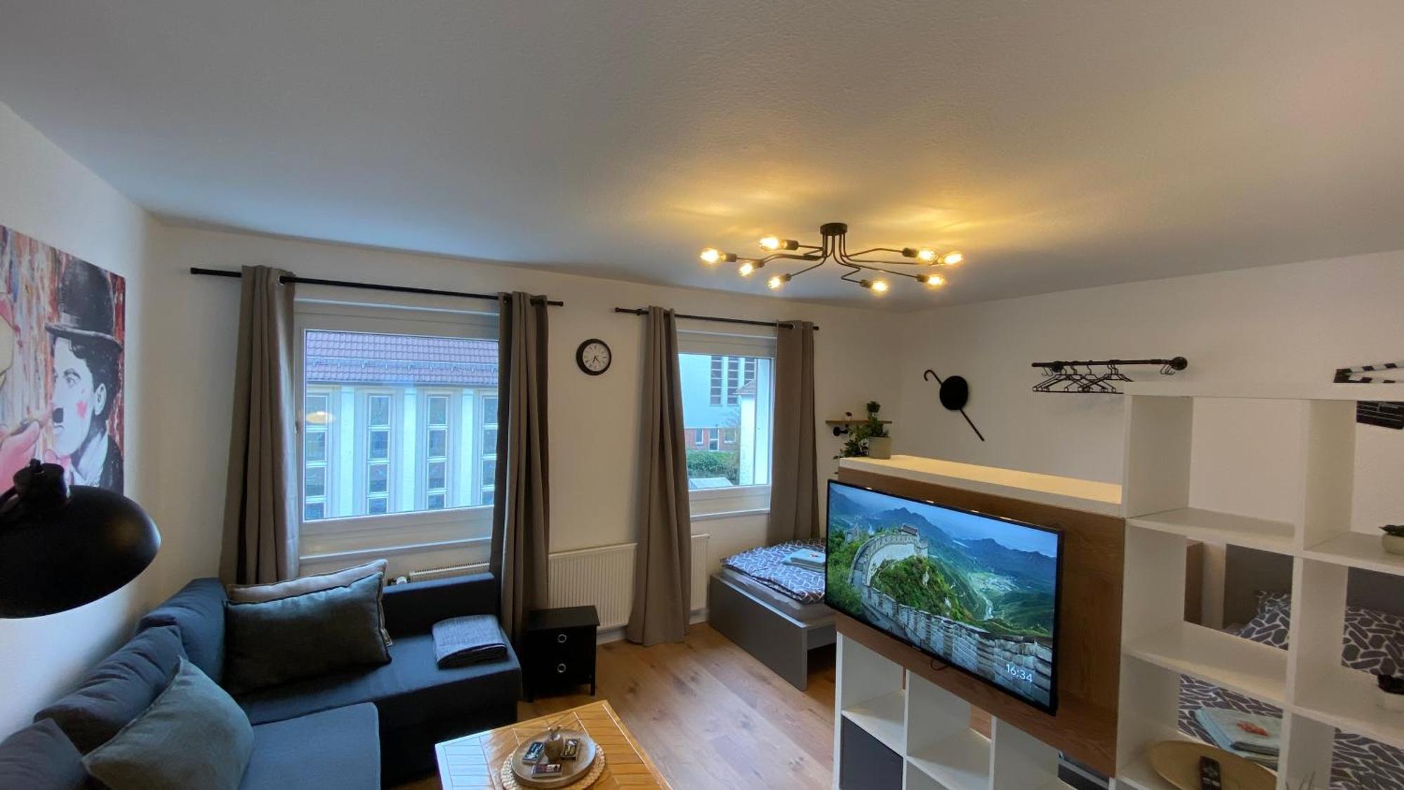 Charlie , Solingen Mitte, Ferien/Messe Wohnung Fuer Bis Zu 5 Personen מראה חיצוני תמונה